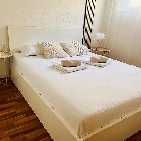 Apartment Zayed